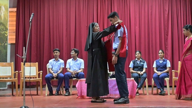 Moment 1